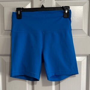 Lululemon Wunder Train High-Rise Short 6”- Poolside